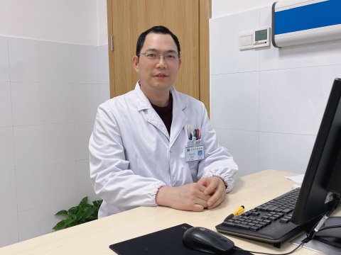 邱允忠.jpg